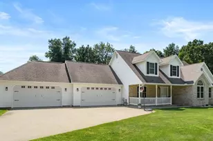 5162 Tillman St, Kalamazoo, MI 49009 - Photo 1