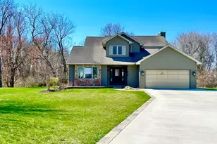 4030 Gatewood Dr, Jackson, MI 49203 - Photo 1