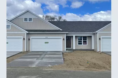 1575 N Village Circle, Kalamazoo, MI 49009 - Photo 1
