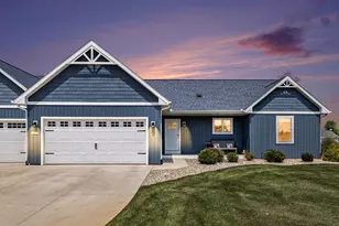 3275 White Heron Ln, Battle Creek, MI 49015 - Photo 1