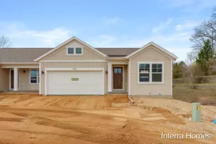 1577 N Village Cir, Kalamazoo, MI 49009 - Photo 1
