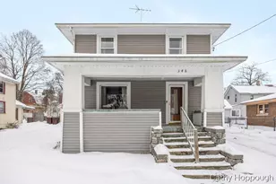 346 E Washington St, Ionia, MI 48846 - Photo 1