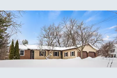 1951 Ridgewood Avenue SE, Grand Rapids, MI 49506 - Photo 1