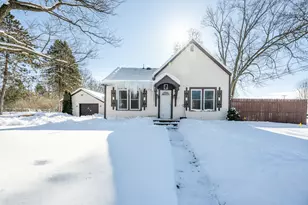 216 Elmwood St, Hartford, MI 49057 - Photo 1