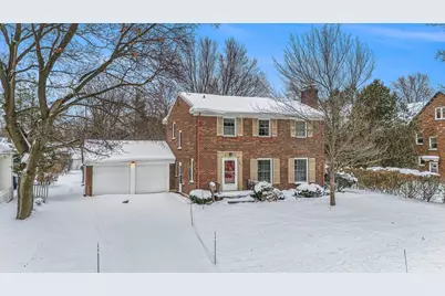 924 Bellclaire Avenue SE, Grand Rapids, MI 49506 - Photo 1