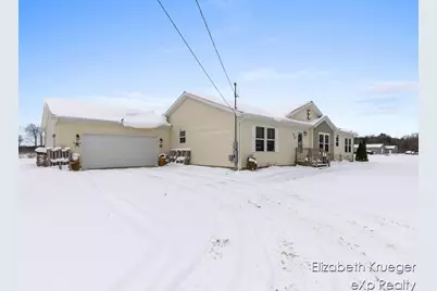 930 Solon Street NE, Cedar Springs, MI 49319 - Photo 1