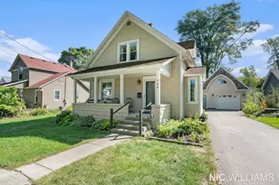 126 S Main St, Rockford, MI 49341 - Photo 1