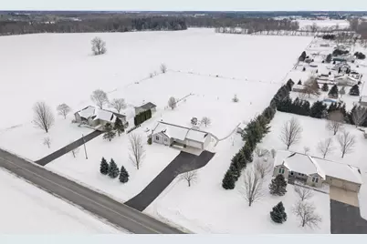 2919 W Kalamo Highway, Charlotte, MI 48813 - Photo 1