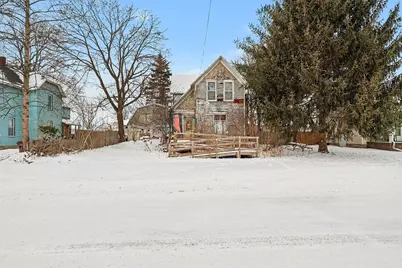 420 S Mulberry Street, Marshall, MI 49068 - Photo 1