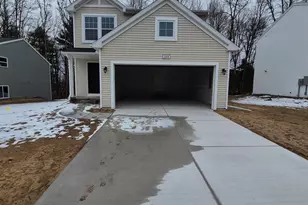 1204 Cedarwood Dr, Greenville, MI 48838 - Photo 1