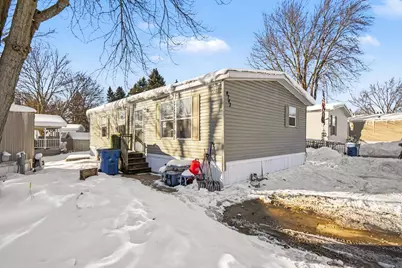4743 Quebec Avenue SW, Wyoming, MI 49519 - Photo 1