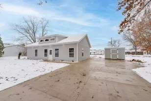 67893 Ottawa Dr, Sturgis, MI 49091 - Photo 1