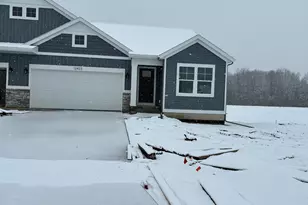 12423 Glenburn Dr, Grand Haven, MI 49417 - Photo 1