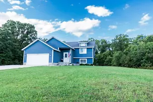 7100 Annabell Dr, Muskegon, MI 49442 - Photo 1