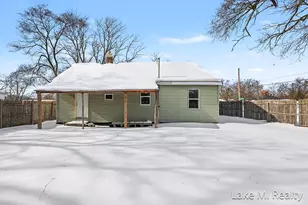 2304 Dyson St, Muskegon Heights, MI 49444 - Photo 1