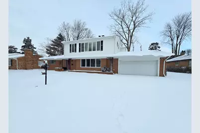 37095 Highview Street, New Baltimore, MI 48047 - Photo 1