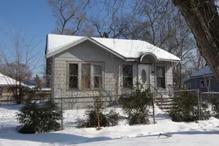 973 Lavette Ave, Benton Harbor, MI 49022 - Photo 1