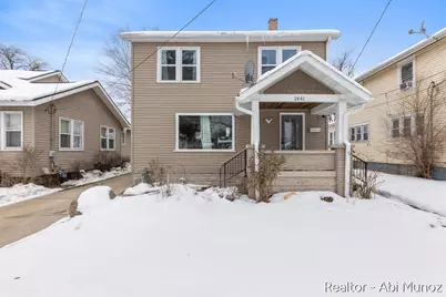 1841 Federal Avenue SW, Grand Rapids, MI 49509 - Photo 1