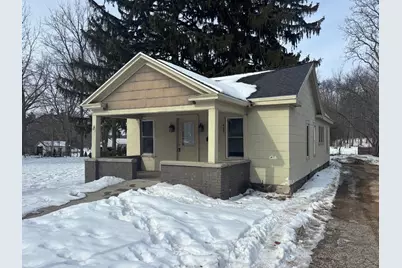 463 E Chicago Street, Jonesville, MI 49250 - Photo 1