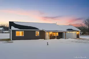 2531 Daisy Ln, Middleville, MI 49333 - Photo 1