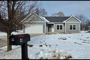 4 Hunting Trail Ave, Quincy, MI 49082 - Photo 1