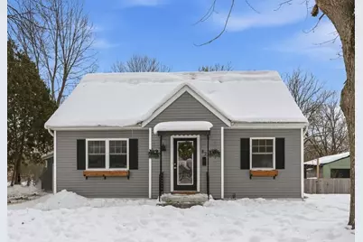 82 James Street NE, Rockford, MI 49341 - Photo 1