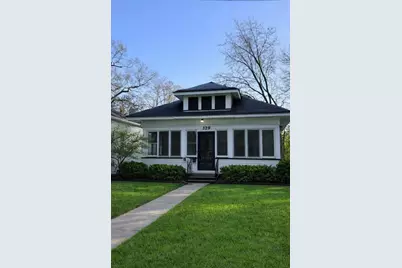 329 W Forest Avenue, Muskegon, MI 49441 - Photo 1