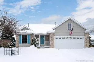 2955 Bayberry Ct, Holland, MI 49424 - Photo 1