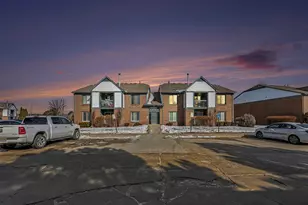 15324 Ashley Ct, Macomb, MI 48044 - Photo 1