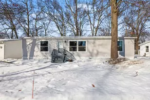 3977 Commodore Ln, Muskegon, MI 49442 - Photo 1
