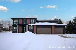 4764 Braeburn Street SE, Grand Rapids, MI 49546 - Photo 1