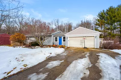 5595 E S Avenue, Vicksburg, MI 49097 - Photo 1