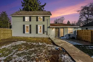 305 S 1st St, Edmore, MI 48829 - Photo 1
