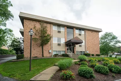 722 W Kilgore Road #301, Kalamazoo, MI 49008 - Photo 1