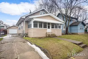 30 East Ave N, Battle Creek, MI 49017 - Photo 1