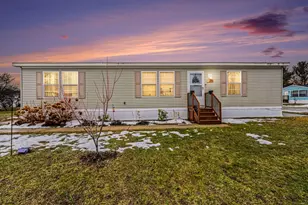 3611 Butternut Dr, Holland, MI 49424 - Photo 1