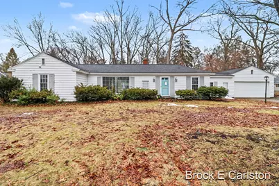428 Oaknoll Drive, Muskegon, MI 49445 - Photo 1