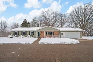 904 Iroquois Trail, Niles, MI 49120 - Photo 1