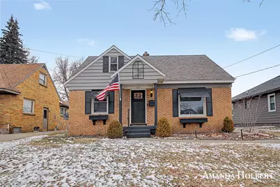 1161 Dorroll Street NE, Grand Rapids, MI 49505 - Photo 1