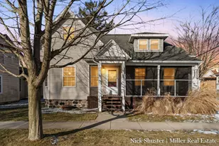 211 N Queen St, Nashville, MI 49073 - Photo 1