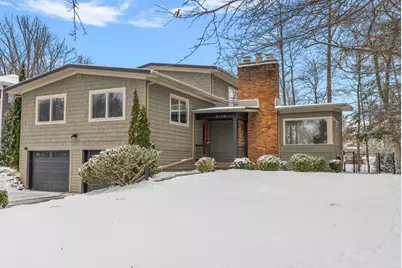 3128 Hall Street SE, Grand Rapids, MI 49506 - Photo 1