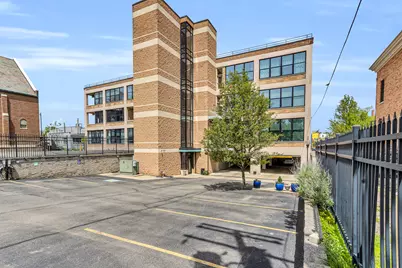 109 W Washington Avenue #3, Jackson, MI 49201 - Photo 1