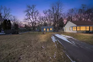 310 21st St, Jackson, MI 49203 - Photo 1