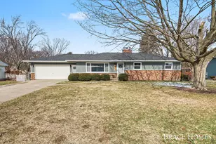 547 72nd St SE, Grand Rapids, MI 49548 - Photo 1