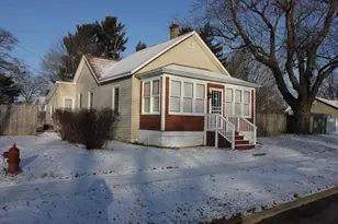 2389 McCracken St, Muskegon, MI 49441 - Photo 1