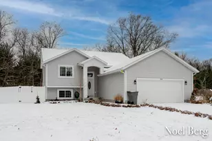 333 Jayden Dr, Muskegon, MI 49442 - Photo 1