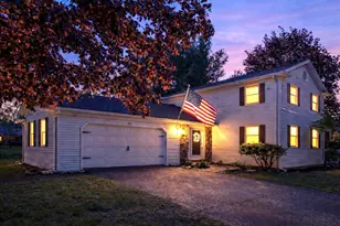 1163 S Lakeside Dr S, Battle Creek, MI 49015 - Photo 1