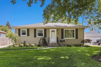 3848 Groveland Avenue SW, Wyoming, MI 49519 - Photo 1