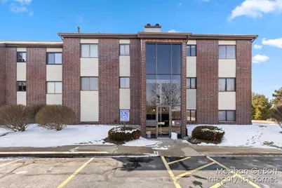 3280 Devonwood Hills NE #6, Grand Rapids, MI 49525 - Photo 1