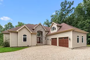 51323 Erich Ln, New Buffalo, MI 49117 - Photo 1